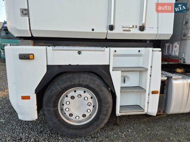 Белый Рено Магнум, объемом двигателя 0 л и пробегом 377 тыс. км за 16200 $, фото 5 на Automoto.ua