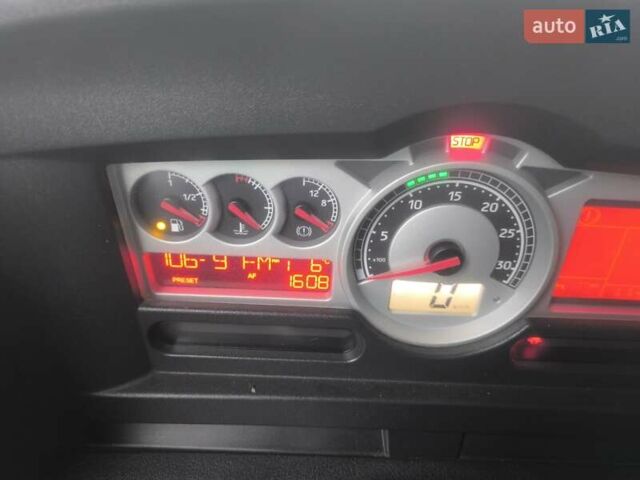 Белый Рено Магнум, объемом двигателя 12.8 л и пробегом 1 тыс. км за 11000 $, фото 9 на Automoto.ua