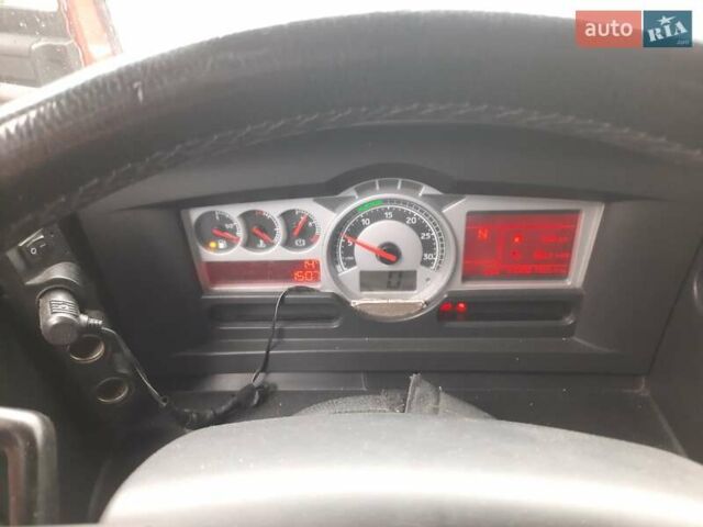 Белый Рено Магнум, объемом двигателя 12.8 л и пробегом 45 тыс. км за 9800 $, фото 7 на Automoto.ua