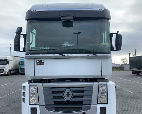 Белый Рено Магнум, объемом двигателя 12.78 л и пробегом 1 тыс. км за 36000 $, фото 1 на Automoto.ua