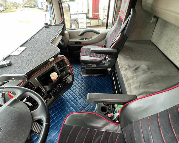 Белый Рено Магнум, объемом двигателя 12.78 л и пробегом 1 тыс. км за 11700 $, фото 4 на Automoto.ua