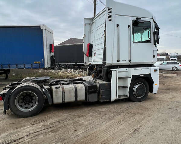 Белый Рено Магнум, объемом двигателя 12.78 л и пробегом 1 тыс. км за 11700 $, фото 9 на Automoto.ua