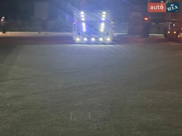 Белый Рено Магнум, объемом двигателя 12.78 л и пробегом 1 тыс. км за 13500 $, фото 1 на Automoto.ua