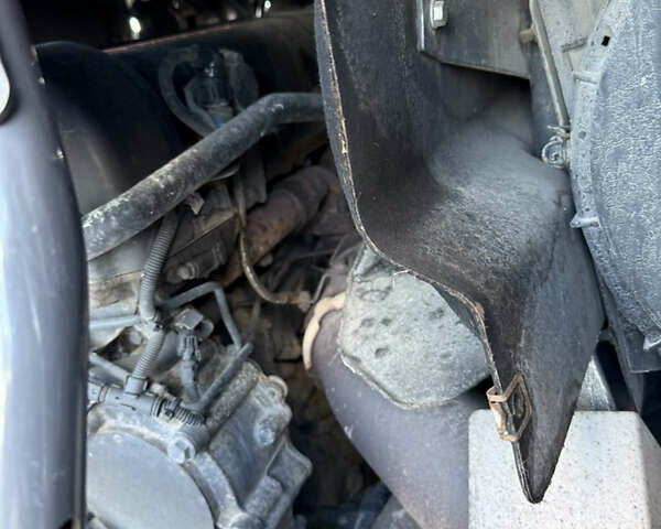 Белый Рено Магнум, объемом двигателя 12.7 л и пробегом 852 тыс. км за 17500 $, фото 23 на Automoto.ua