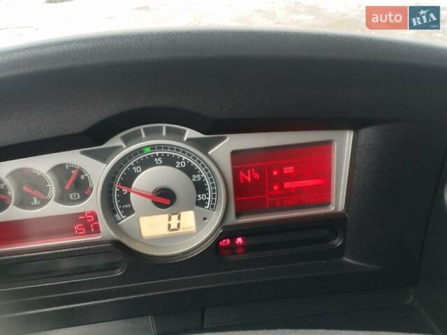 Белый Рено Магнум, объемом двигателя 12.78 л и пробегом 1 тыс. км за 10000 $, фото 15 на Automoto.ua