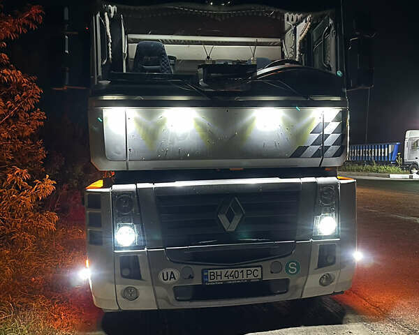 Білий Рено Магнум, об'ємом двигуна 12.78 л та пробігом 1 тис. км за 11000 $, фото 13 на Automoto.ua