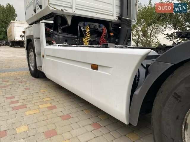 Белый Рено Магнум, объемом двигателя 12.77 л и пробегом 2 тыс. км за 15900 $, фото 13 на Automoto.ua