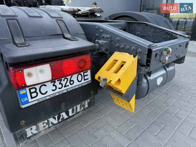 Белый Рено Магнум, объемом двигателя 12.7 л и пробегом 852 тыс. км за 17500 $, фото 20 на Automoto.ua