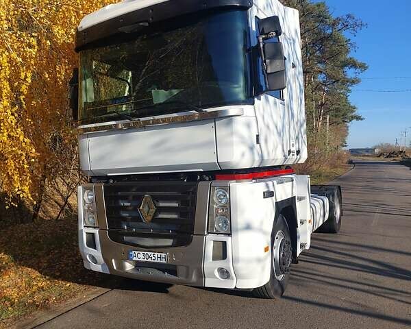 Рено Магнум 2011 у Луцьку на Automoto.ua Білий Рено Магнум, об'ємом двигуна 12.78 л та пробігом 200 тис. км за 10700 $, фото 8 на Automoto.ua