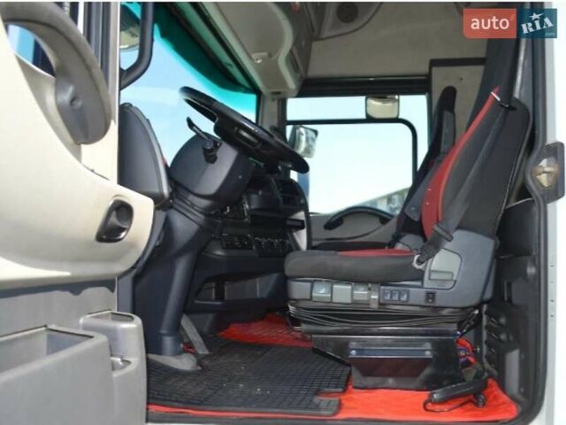 Белый Рено Магнум, объемом двигателя 12.8 л и пробегом 1 тыс. км за 16800 $, фото 3 на Automoto.ua