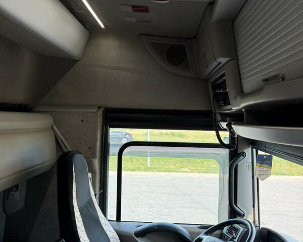 Белый Рено Магнум, объемом двигателя 12.7 л и пробегом 852 тыс. км за 17500 $, фото 24 на Automoto.ua