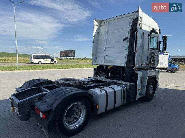 Белый Рено Магнум, объемом двигателя 12.7 л и пробегом 852 тыс. км за 17500 $, фото 3 на Automoto.ua