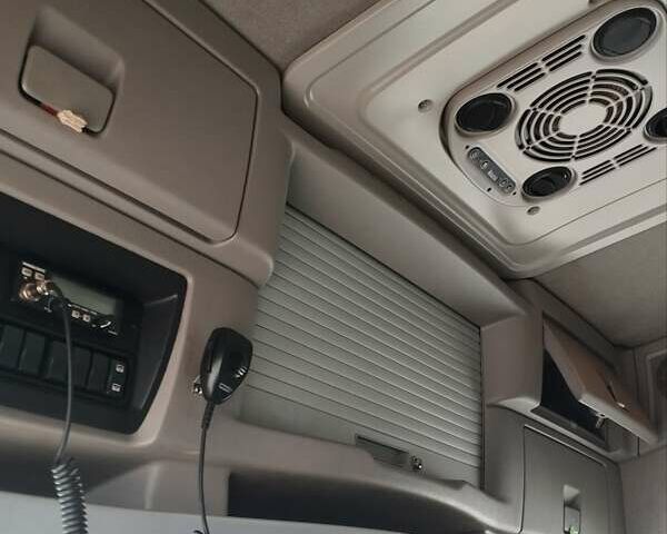 Белый Рено Магнум, объемом двигателя 12.78 л и пробегом 1 тыс. км за 14000 $, фото 6 на Automoto.ua