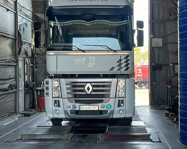 Білий Рено Магнум, об'ємом двигуна 12.78 л та пробігом 1 тис. км за 11000 $, фото 12 на Automoto.ua