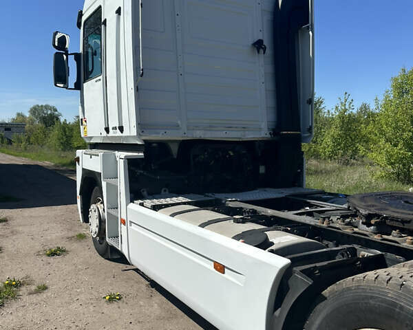 Білий Рено Магнум, об'ємом двигуна 12.78 л та пробігом 990 тис. км за 14500 $, фото 5 на Automoto.ua