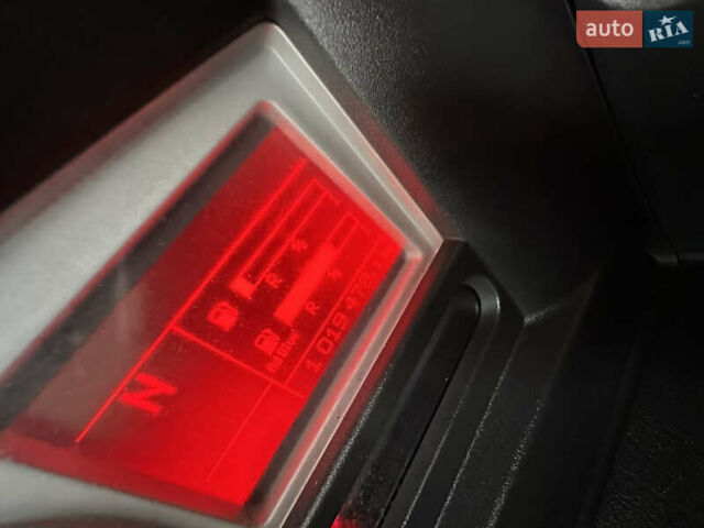 Белый Рено Магнум, объемом двигателя 12.9 л и пробегом 999 тыс. км за 12999 $, фото 14 на Automoto.ua