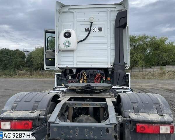 Белый Рено Магнум, объемом двигателя 12.78 л и пробегом 1 тыс. км за 11000 $, фото 4 на Automoto.ua