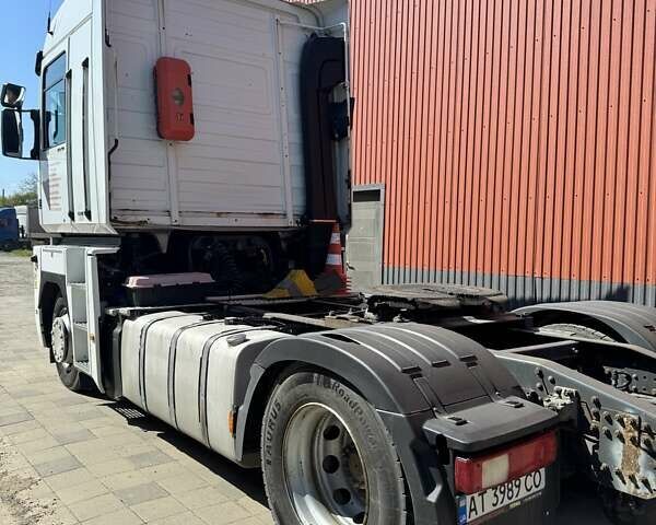 Белый Рено Магнум, объемом двигателя 12.78 л и пробегом 1 тыс. км за 11900 $, фото 4 на Automoto.ua