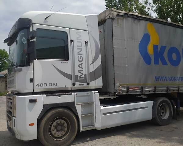 Белый Рено Магнум, объемом двигателя 0 л и пробегом 1 тыс. км за 13900 $, фото 2 на Automoto.ua