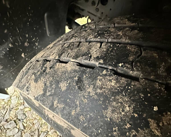 Белый Рено Магнум, объемом двигателя 12.9 л и пробегом 999 тыс. км за 12999 $, фото 18 на Automoto.ua