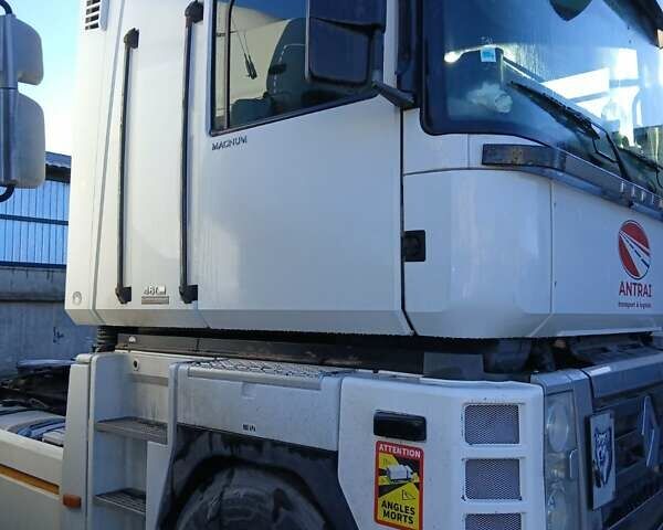 Белый Рено Магнум, объемом двигателя 12.78 л и пробегом 1 тыс. км за 11499 $, фото 23 на Automoto.ua