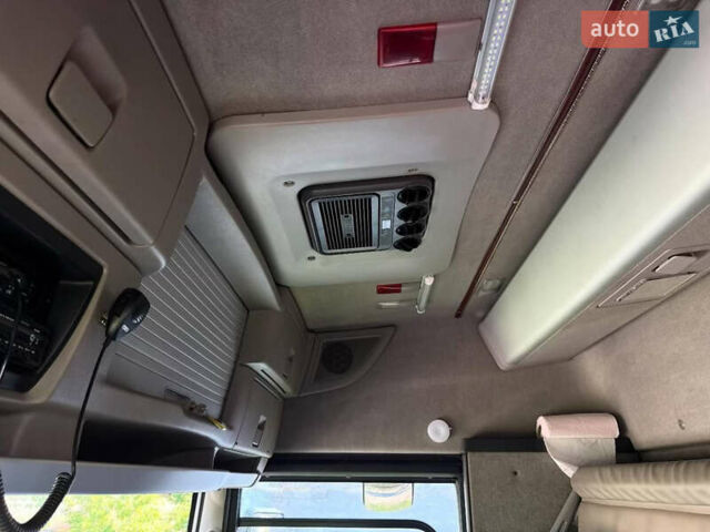Белый Рено Магнум, объемом двигателя 12.8 л и пробегом 1 тыс. км за 27000 $, фото 13 на Automoto.ua