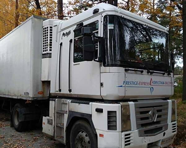 Бежевый Рено Магнум, объемом двигателя 11.9 л и пробегом 2 тыс. км за 3999 $, фото 1 на Automoto.ua