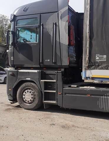 Черный Рено Магнум, объемом двигателя 12.78 л и пробегом 1 тыс. км за 17500 $, фото 7 на Automoto.ua