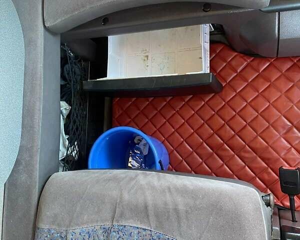 Черный Рено Магнум, объемом двигателя 12.8 л и пробегом 1 тыс. км за 7000 $, фото 6 на Automoto.ua