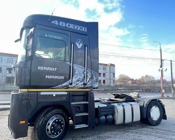 Коричневий Рено Магнум, об'ємом двигуна 12.9 л та пробігом 938 тис. км за 11000 $, фото 2 на Automoto.ua