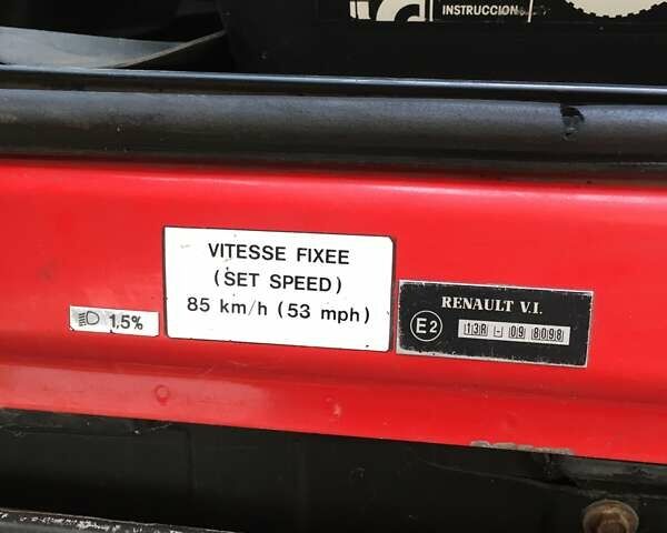 Красный Рено Магнум, объемом двигателя 11.93 л и пробегом 1 тыс. км за 20000 $, фото 22 на Automoto.ua