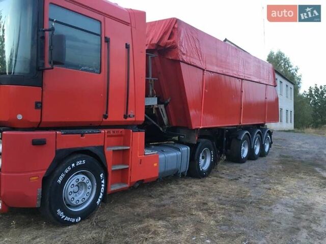 Красный Рено Магнум, объемом двигателя 11.93 л и пробегом 1 тыс. км за 22000 $, фото 10 на Automoto.ua