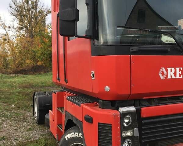 Красный Рено Магнум, объемом двигателя 11.93 л и пробегом 1 тыс. км за 20000 $, фото 19 на Automoto.ua