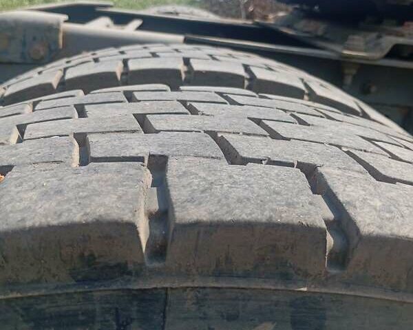 Червоний Рено Магнум, об'ємом двигуна 11.93 л та пробігом 2 тис. км за 5400 $, фото 3 на Automoto.ua