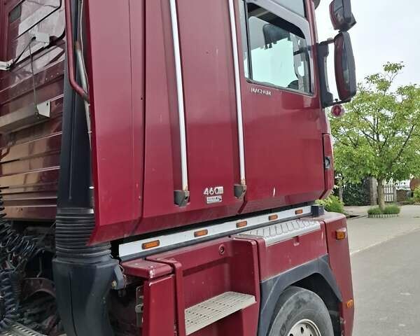 Красный Рено Магнум, объемом двигателя 12.5 л и пробегом 300 тыс. км за 11700 $, фото 8 на Automoto.ua