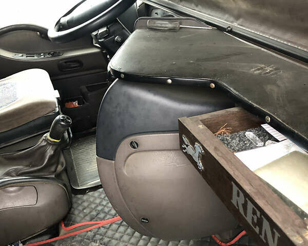 Червоний Рено Магнум, об'ємом двигуна 0 л та пробігом 800 тис. км за 12000 $, фото 4 на Automoto.ua