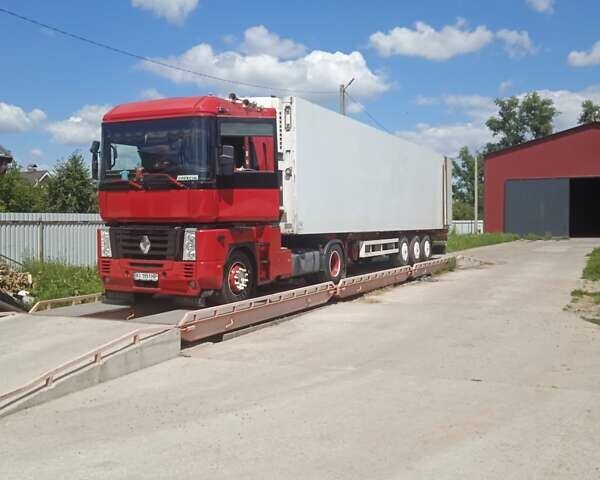 Красный Рено Магнум, объемом двигателя 0 л и пробегом 2 тыс. км за 7900 $, фото 1 на Automoto.ua