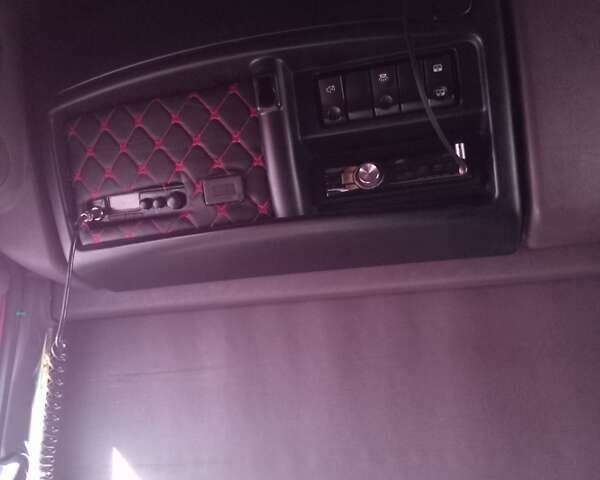 Красный Рено Магнум, объемом двигателя 11.93 л и пробегом 1 тыс. км за 7500 $, фото 6 на Automoto.ua