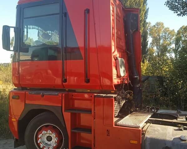 Красный Рено Магнум, объемом двигателя 0 л и пробегом 2 тыс. км за 7900 $, фото 2 на Automoto.ua