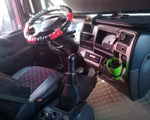 Красный Рено Магнум, объемом двигателя 11.93 л и пробегом 1 тыс. км за 7500 $, фото 2 на Automoto.ua