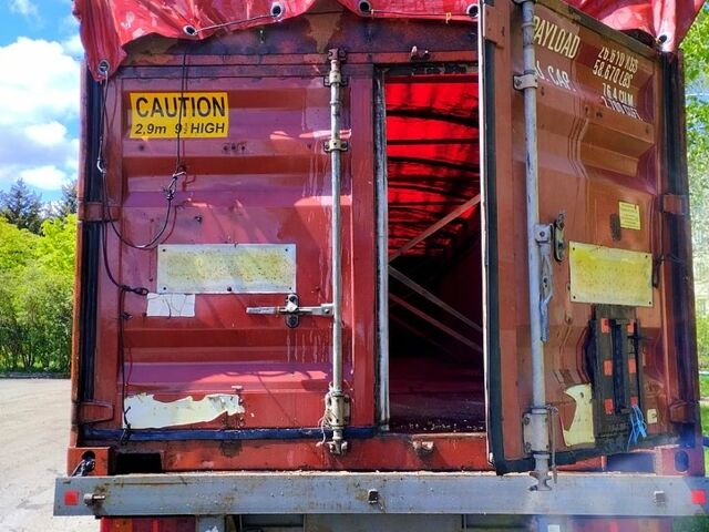 Красный Рено Магнум, объемом двигателя 11.9 л и пробегом 115 тыс. км за 16000 $, фото 3 на Automoto.ua