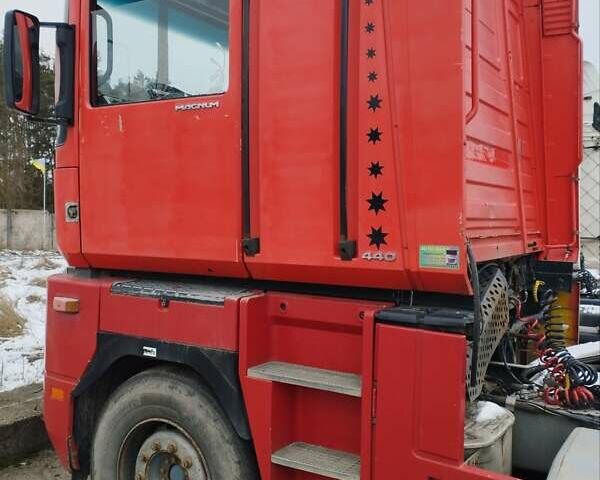 Красный Рено Магнум, объемом двигателя 11.93 л и пробегом 1 тыс. км за 4500 $, фото 2 на Automoto.ua