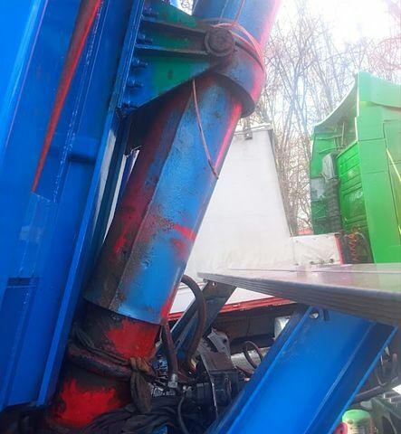 Красный Рено Магнум, объемом двигателя 12 л и пробегом 0 тыс. км за 9500 $, фото 3 на Automoto.ua