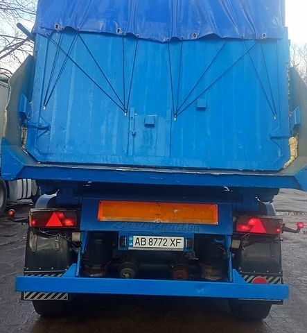 Красный Рено Магнум, объемом двигателя 12 л и пробегом 0 тыс. км за 9500 $, фото 8 на Automoto.ua