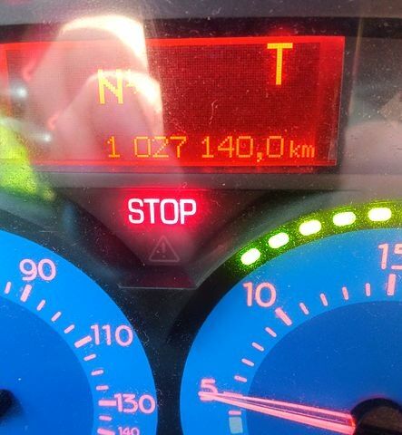 Красный Рено Магнум, объемом двигателя 12 л и пробегом 0 тыс. км за 9500 $, фото 1 на Automoto.ua
