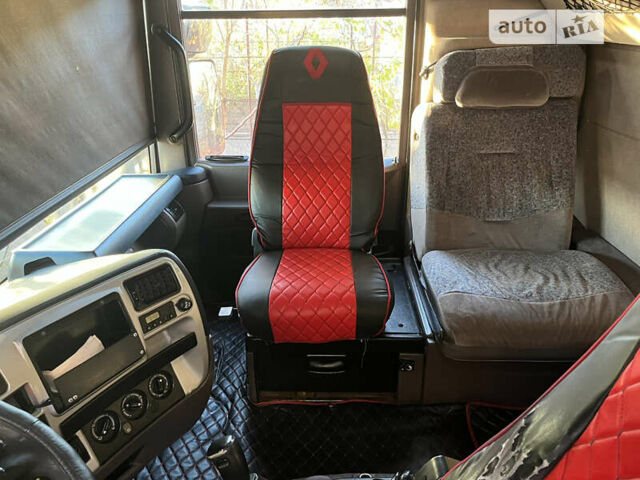 Красный Рено Магнум, объемом двигателя 12.13 л и пробегом 1 тыс. км за 15000 $, фото 34 на Automoto.ua