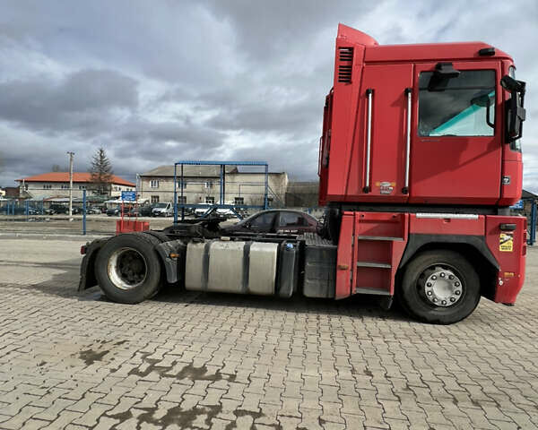 Красный Рено Магнум, объемом двигателя 12.9 л и пробегом 123 тыс. км за 8700 $, фото 4 на Automoto.ua