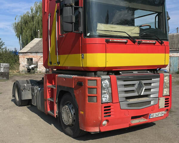 Красный Рено Магнум, объемом двигателя 12.78 л и пробегом 1000 тыс. км за 8500 $, фото 2 на Automoto.ua