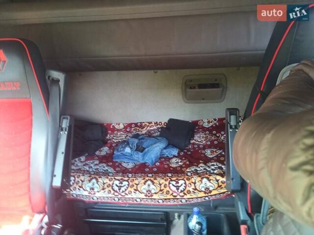 Красный Рено Магнум, объемом двигателя 0 л и пробегом 1 тыс. км за 9200 $, фото 3 на Automoto.ua