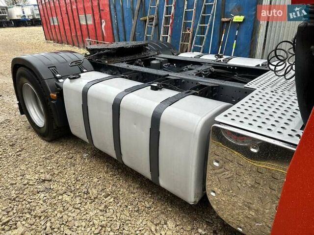 Червоний Рено Магнум, об'ємом двигуна 12.8 л та пробігом 1 тис. км за 11200 $, фото 10 на Automoto.ua